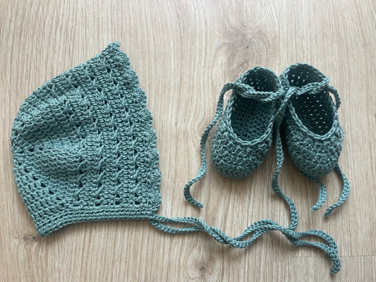 Conjunto hecho a mano
