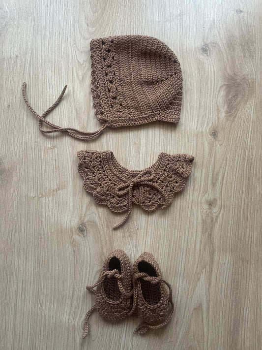 Conjunto hecho a mano 6-9 meses